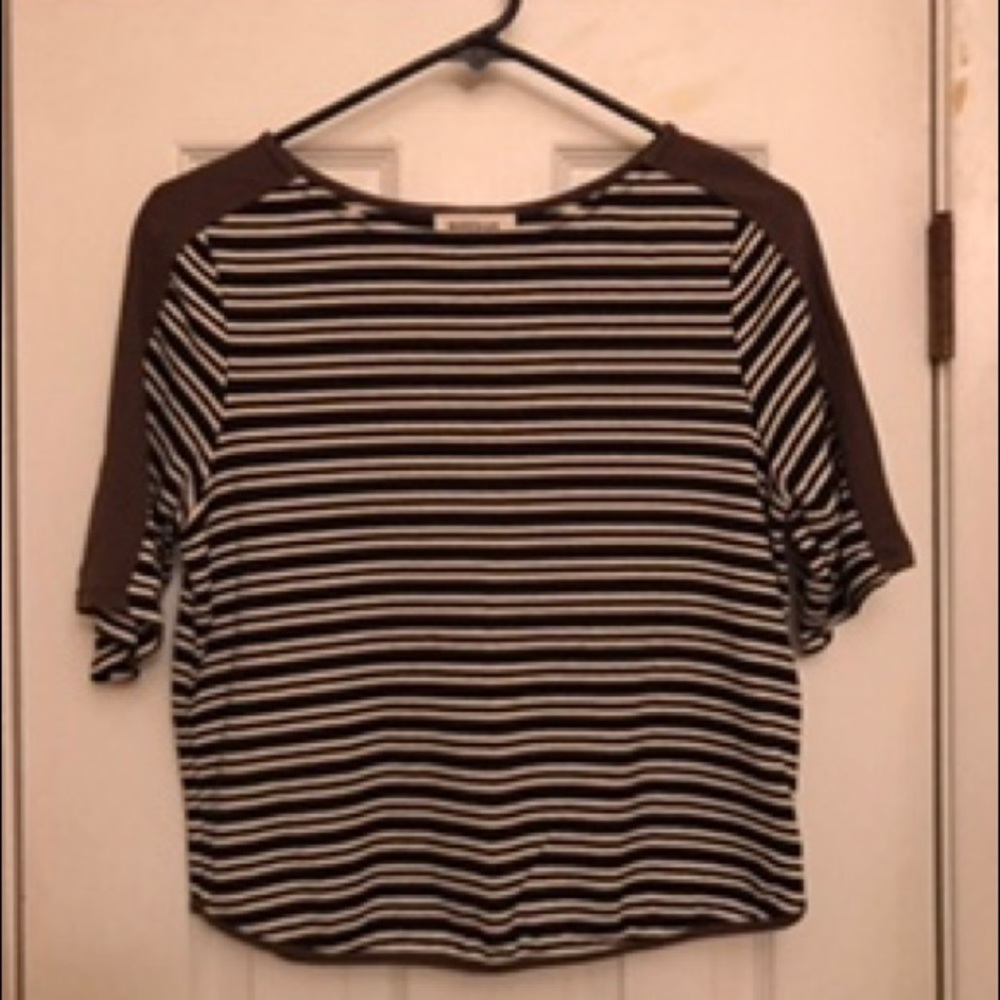Monteau Los Angeles Women's Striped Blouse.